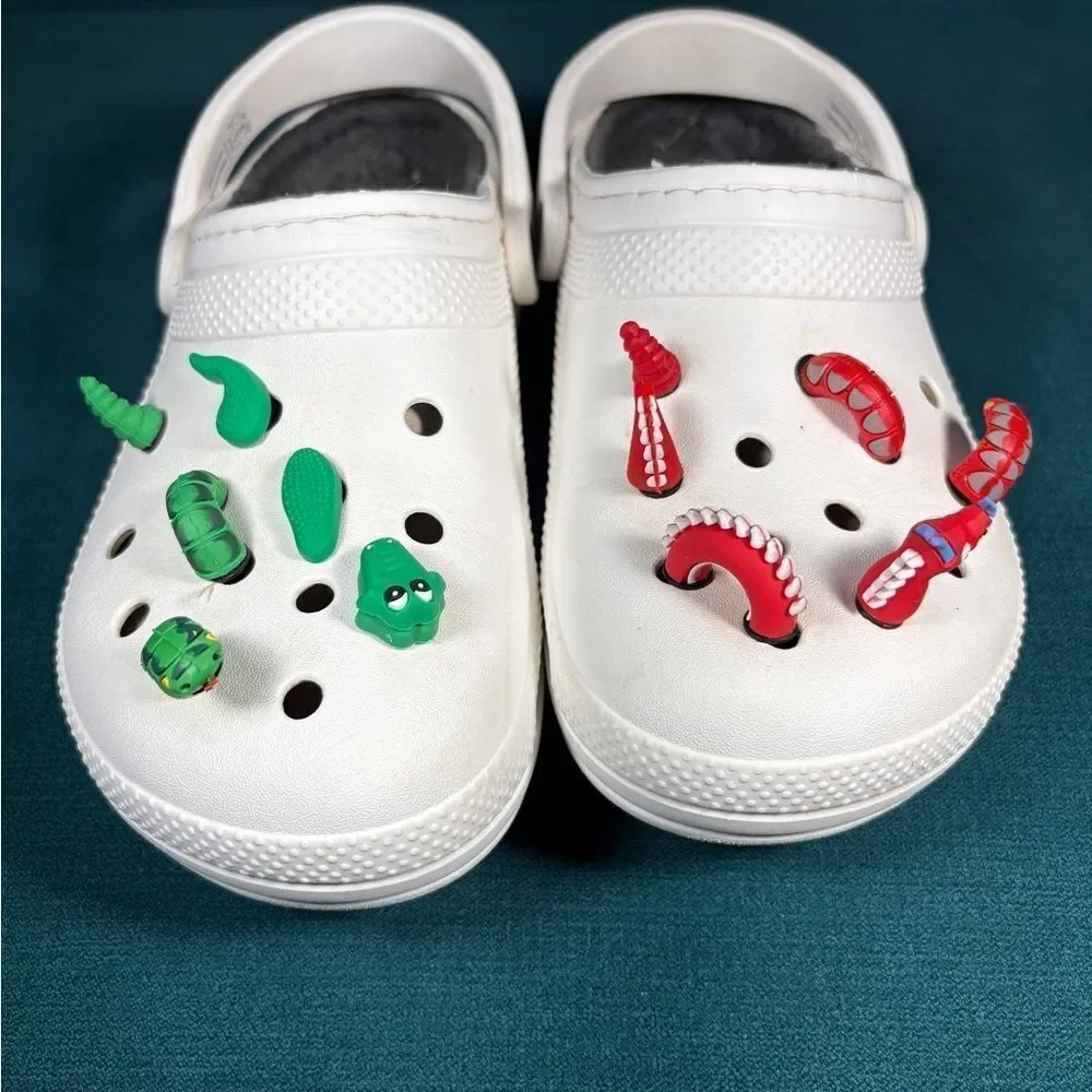 CROCS color white